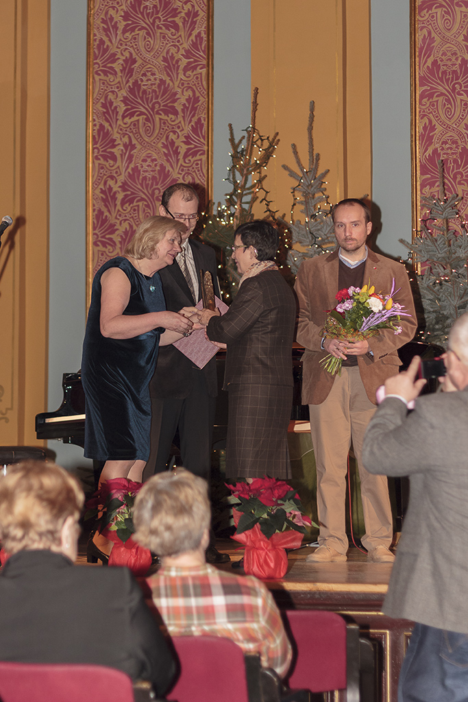 Wręczenie "Anioła Hematologii" dla dr Grażyny Poniatowskiej-Broniek