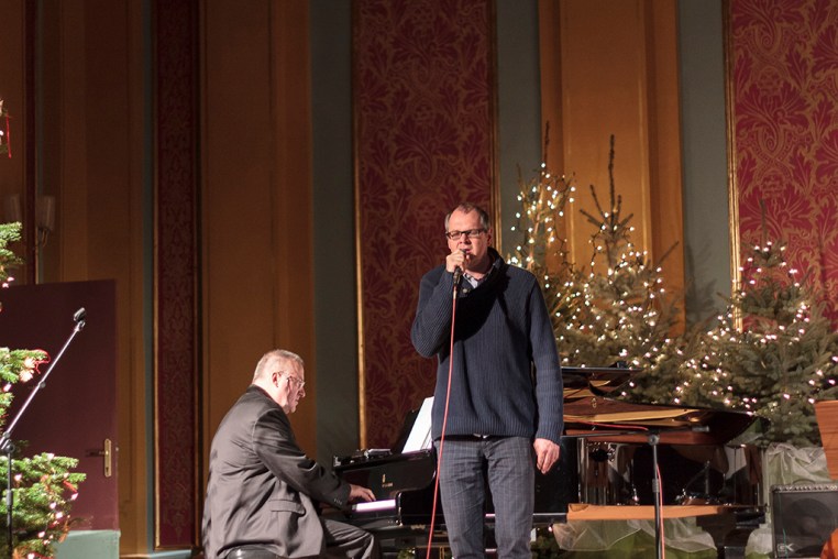 Bogdan Hołownia oraz gościnnie wspomagający L.A. Trio Mariusz Lubomski